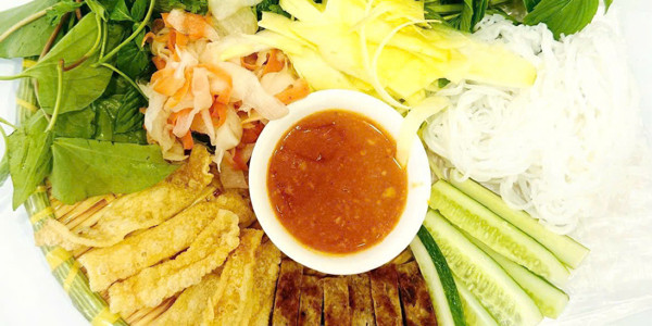 Đặc Sản Chả Lụa & Nem Nướng Nha Trang - Cô Nhã