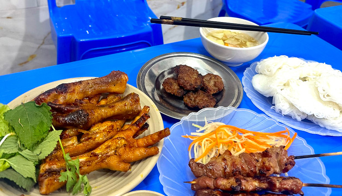 Bún Chả Thịt Nướng - Linh Nhi - 93 Tô Vĩnh Diện