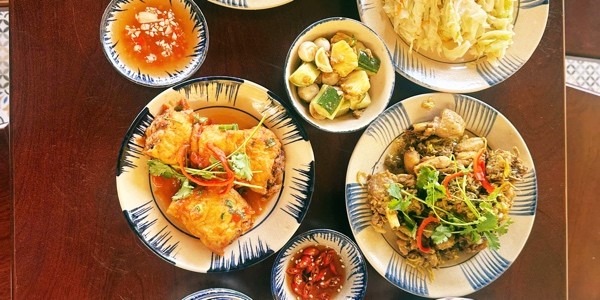 Tiệm Cơm Khói Bếp - Nem Chua Rán Hà Nội