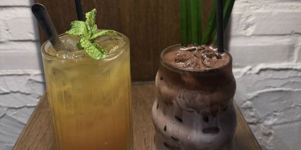 Hẻm Coffee & More - Đường 30 Tháng 4
