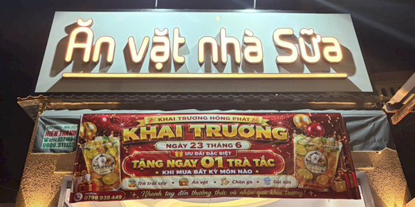Tiệm Ăn Vặt Nhà Sữa