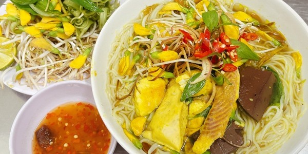 Út Ngân - Bún Cá Châu Đốc - Nguyễn Tư Giản