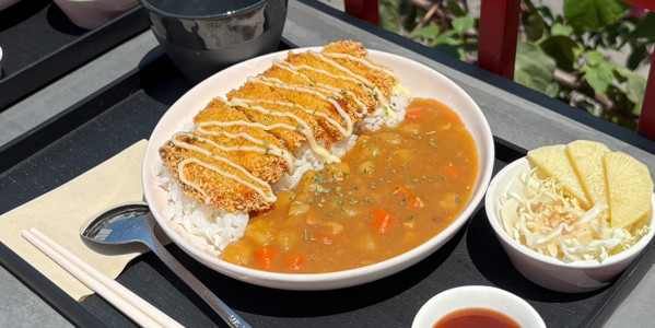 Kompan - Cơm Và Bánh