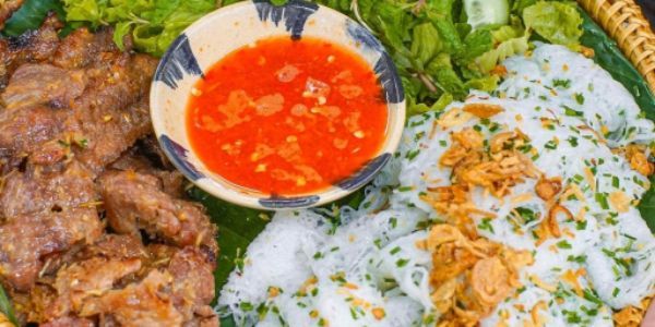 Bánh Cuốn & Bánh Hỏi Thịt Nướng - Võ An Ninh