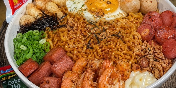 Quỳnh Sam - Mì Trộn Indomie & Đồ Ăn Vặt - Nguyễn Huy Tưởng