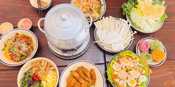 Thong Dong Plant- Based Kitchen & Café