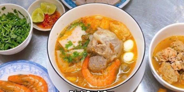 Bánh Canh Cua 01 - Đinh Công Tráng