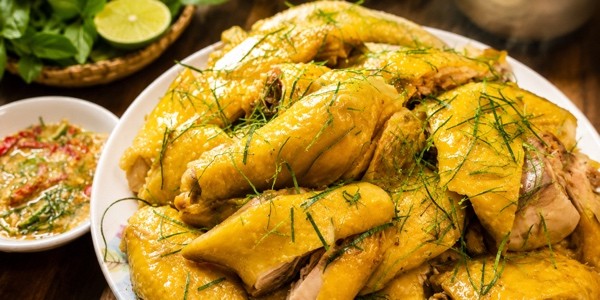 Bà Tý Huế - Xôi Gà, Miến Trộn & Đặc Sản Gà