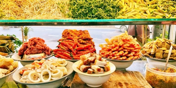 2 Chị Em - Bún Bò & Bún Mắm - Võ Thị Sáu