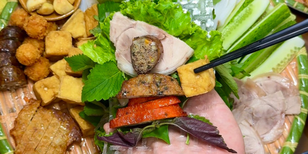 BÚN ĐẬU MẮM TÔM Út Chẻm - Bùng Binh Phú Hòa