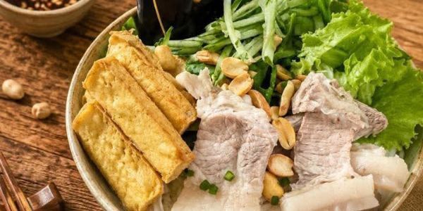 CƠM NHÀ - BÚN NƯỚC TƯƠNG - Dĩ An