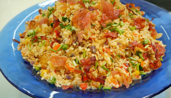 Cơm Rang Gà, Bò & Bún Đậu - Anh Minh - Trần Nhật Duật