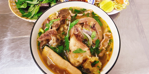 Bún Bò Thuý Vinh - Hậu Giang