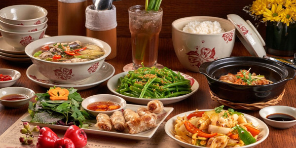 Cơm Nhà Võ - Cơm Nhà Chuẩn Vị - Đường ĐT743B