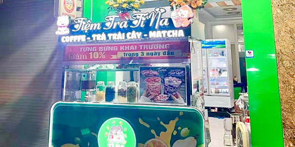 Tiệm Trà Tí Na