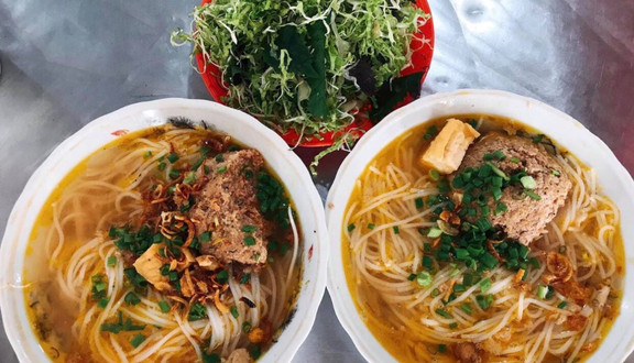 Nữ Food - Thức Ăn - Bế Văn Đàn