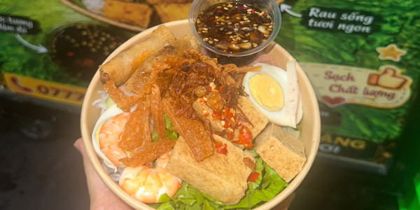 Bún Nước Tương Mắm Nêm Cô Ba - Tôn Thất Tùng