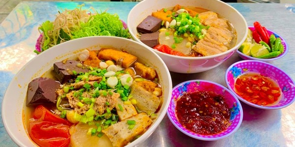 Bún Riêu Cua Đồng - Riêu Cua Ba Chỉ & Chả Cá - 47 Hàm Nghi