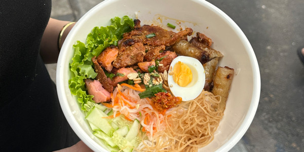 Bánh Mì & Bún Thịt Nướng - Hùng Hà