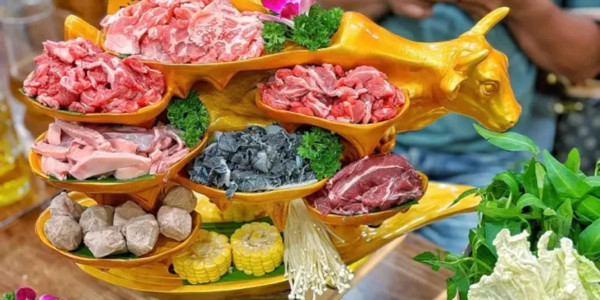 Gà, Ếch & Cá Rang Muối - Hoàng Mai