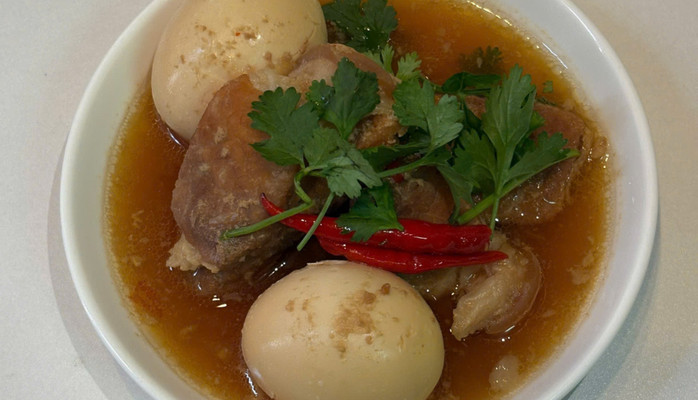 Xôi & Bún Thịt Nướng - 11A Bửu Đoá