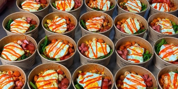 Mì Trộn SIUKAY - Mì Trộn & Nước Ngọt - Đường Trung Tâm