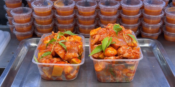 Chân Gà Sốt Thái Yến Nhi - 123 Phạm Văn Đồng