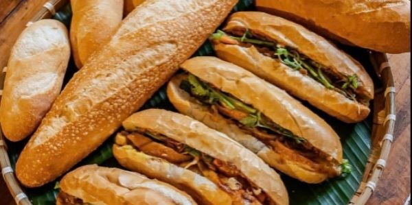 Bánh Mỳ Sa Pa - Bánh Mỳ Kẹp, Bánh Bao & Bánh Kem - Quan Nhân