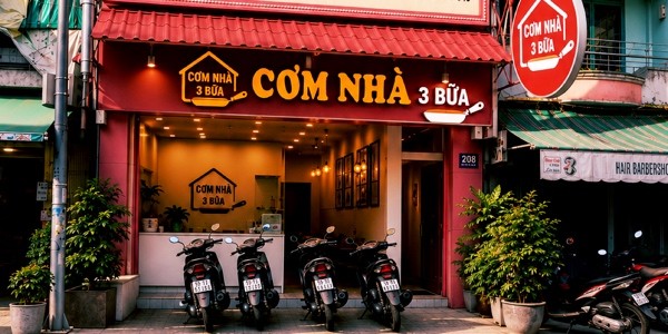 Cơm Nhà 3 Bữa - Đại Học Công Thương