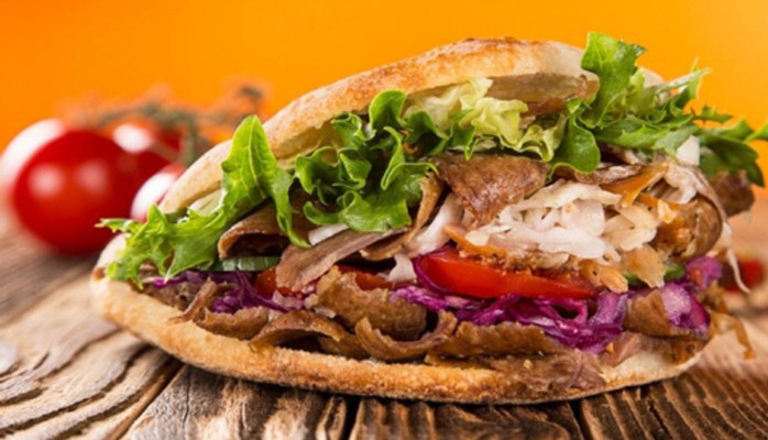 Ngọc Quân - Bánh Mì DONER KBAB - Vạn Phúc