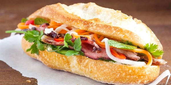 Bánh Mì Sài Gòn - 15 Tú Mỡ
