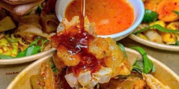 Chân Gà Sốt Thái & Ăn Vặt - Dung Đại Gia Hào Sảng