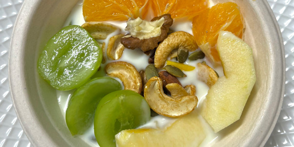 Lành - Sữa Chua Hy Lạp & Bánh Healthy