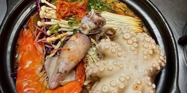 Xôi, Gà Ủ Muối & Đồ Ăn Vặt - Trang Nhã
