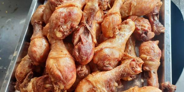 TIỀN KÝ - Cơm Gà Xối Mỡ, Cơm Sườn Chua Ngọt & Cơm Chiên Cá Mặn