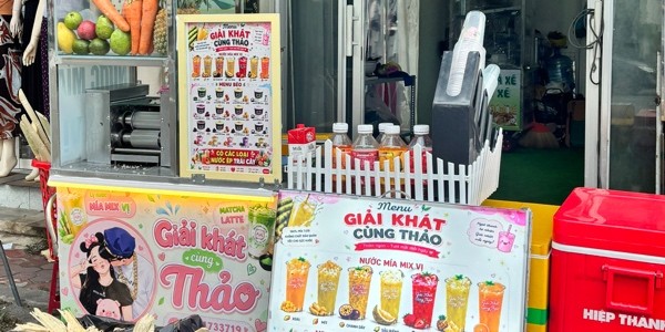 BÁNH MÌ GÀ XÉ & GIẢI KHÁT CÙNG THẢO