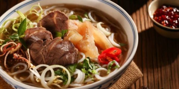 Phở Vương - Bún bò Huế - Ga Diêu Trì