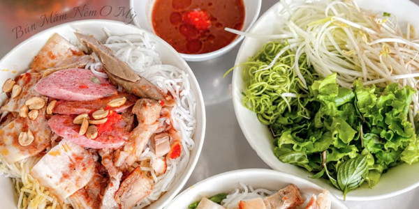 Bún Mắm O Mỳ - 22/25 Mẹ Suốt