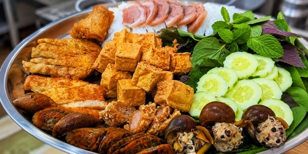 Bún Đậu Mắm Tôm & Ăn Vặt Hà Nội - Út Tí - 197/12 Nam Kỳ Khởi Nghĩa