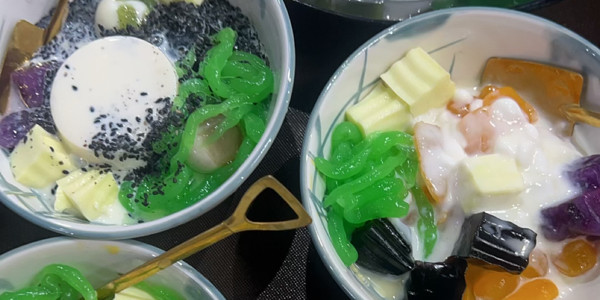 Chè Tâm - 52 Nguyễn Du