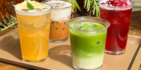 Matcha Latte & Food HiN Coffee