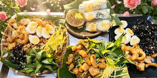 Bánh Tráng Huệ Nguyễn - Trần Khát Chân