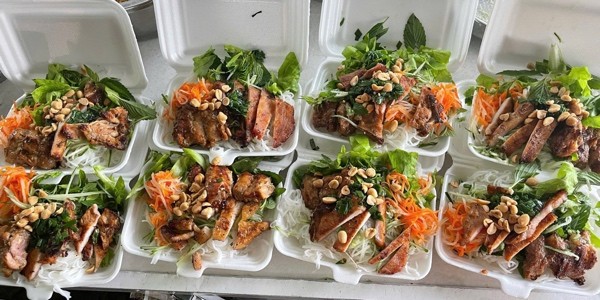 Quán Cơm Ngọc Phượng