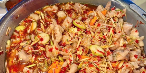 TIỆM BÁNH KHOAI MỠ & CHUỐI CHIÊN - 01 VŨ NGỌC PHAN