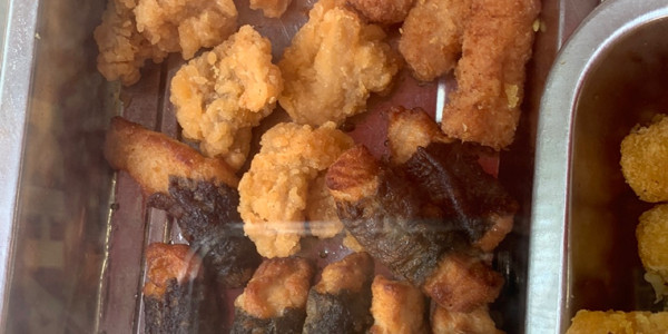 Út Khoai - Thế giới ăn vặt