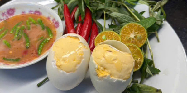 TIỆM NHÀ TI TI - TRỨNG GÀ LỘN, GÀ,VỊT VỮA ĂN VẶT & DRINK