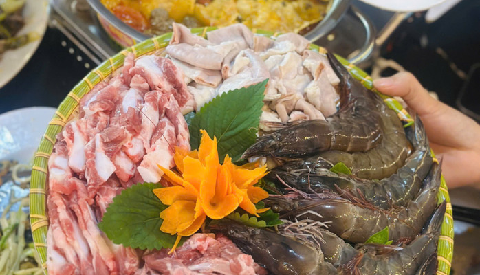 Nhà Hàng Vườn Bia 999 - Đồ Ăn Bình Dân & Cơm Văn Phòng - Nguyễn Bỉnh Khiêm