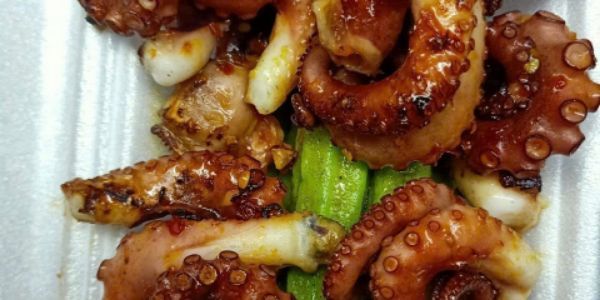 Bạch Tuộc Nướng & Cơm Trưa - 48 Bảy Hiền