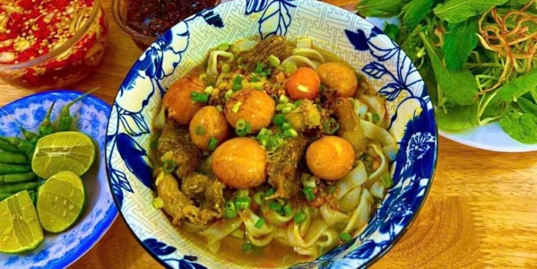 Mì Quảng - 2 Anh Em - KDC Việt Sing