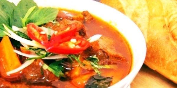 PHỞ BÒ KHO VYVY - Phạm Hữu Lầu